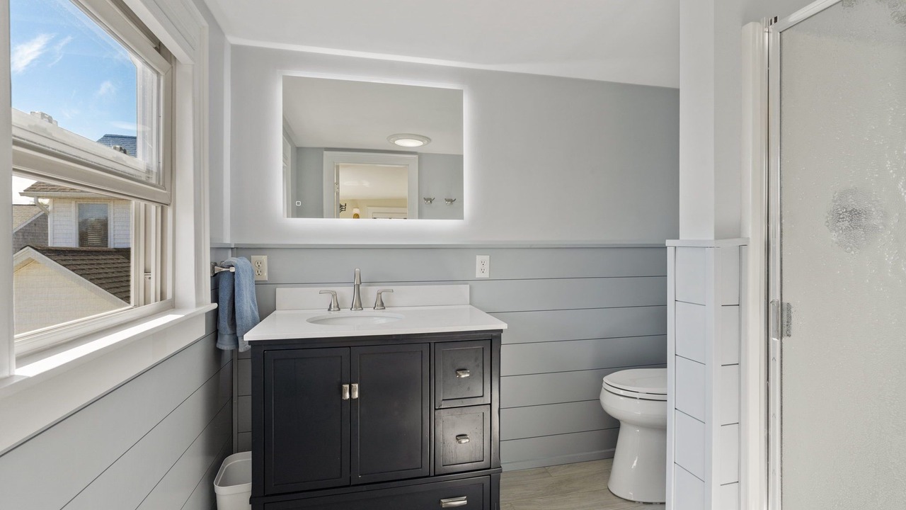Photo of Bathroom in Wells Beach