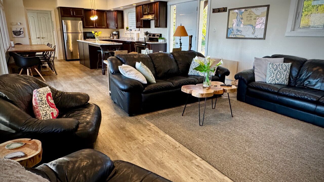Photo of Livingroom in Lower LaHave