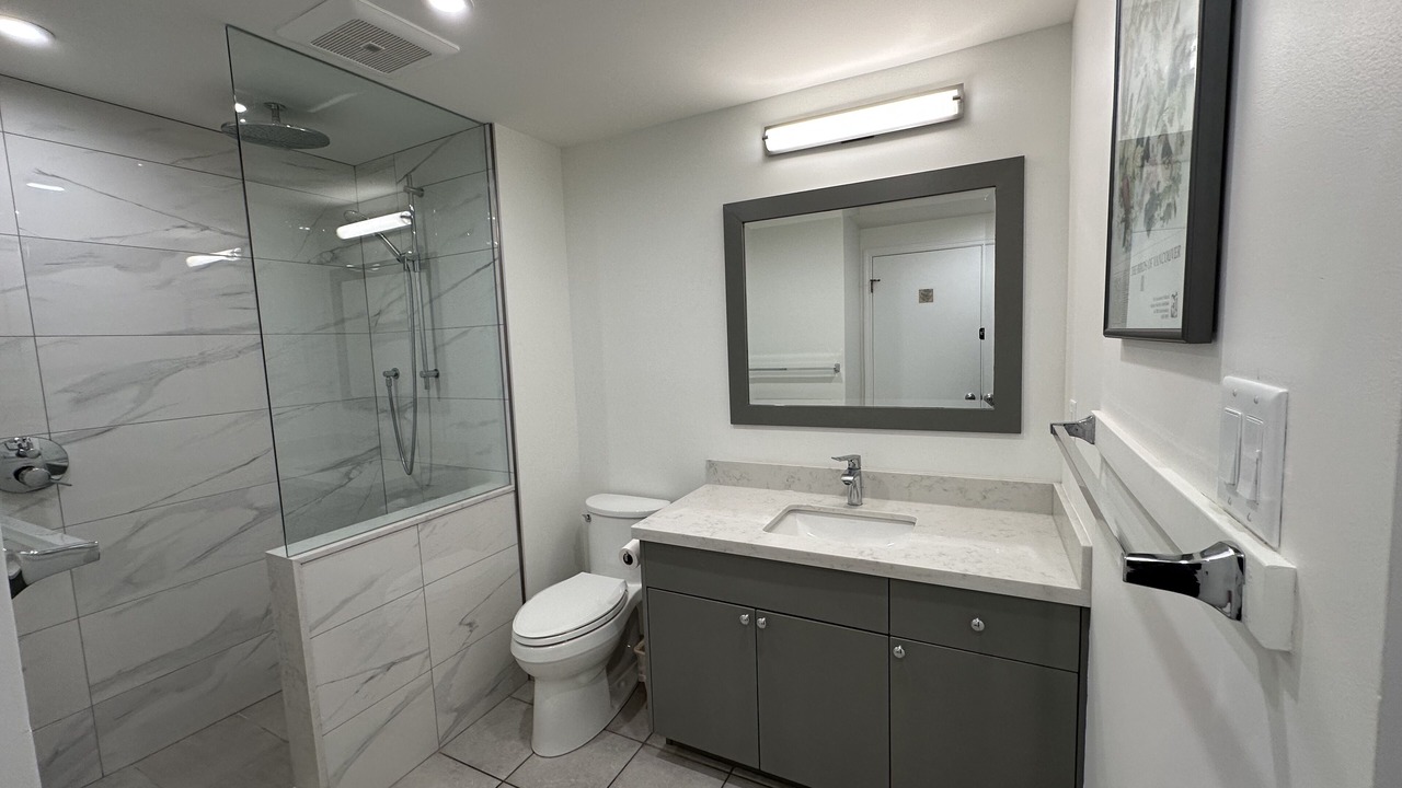 Photo of Bathroom in Upper Village