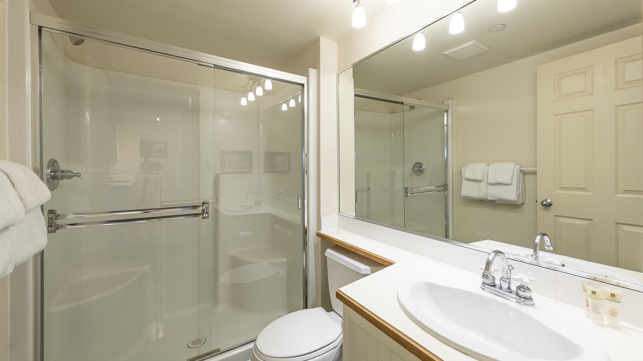 Photo of Bathroom in Upper Village