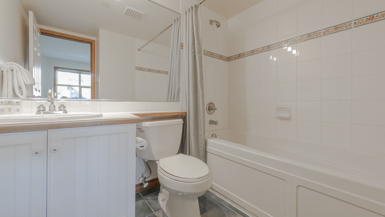 Photo of Bathroom in Upper Village