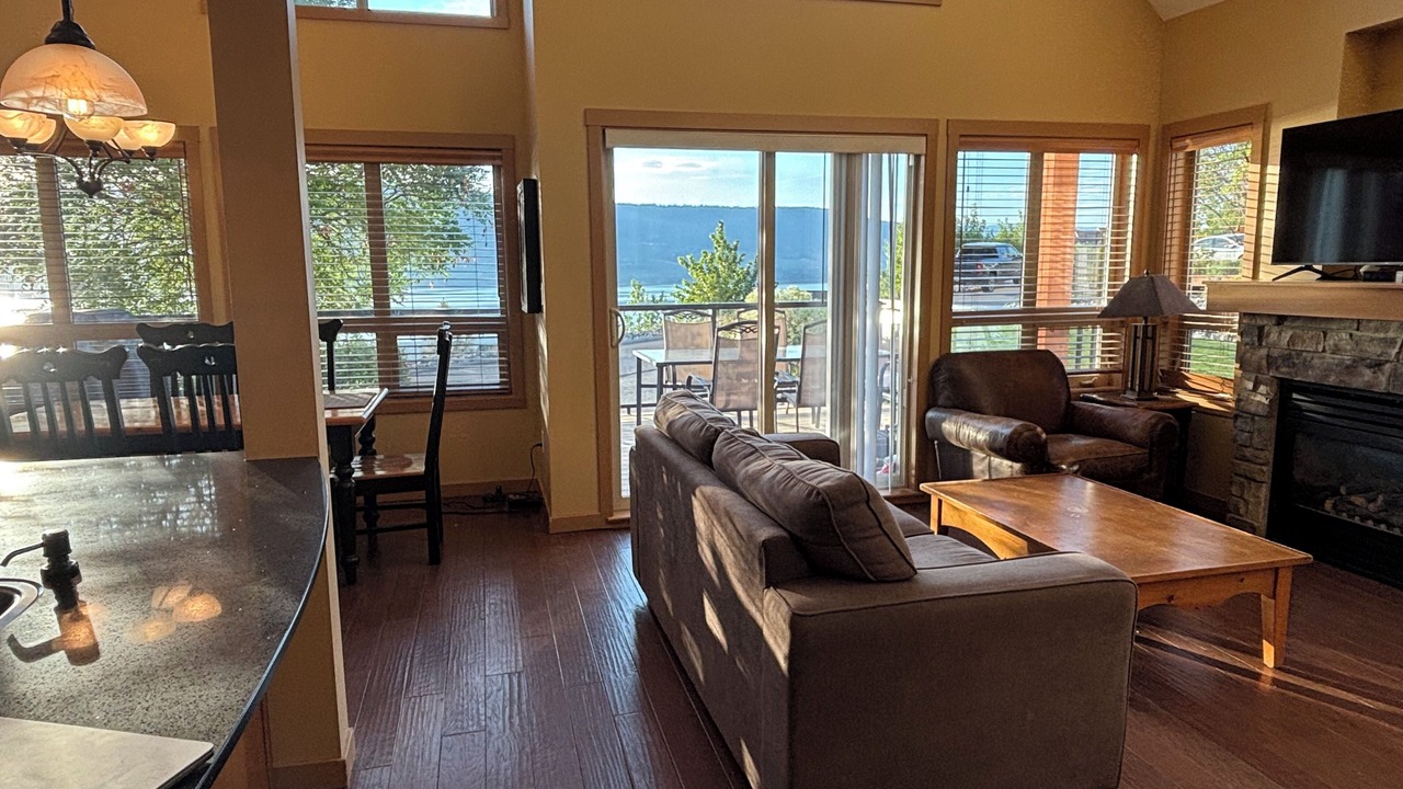 Photo of Livingroom in Central Okanagan