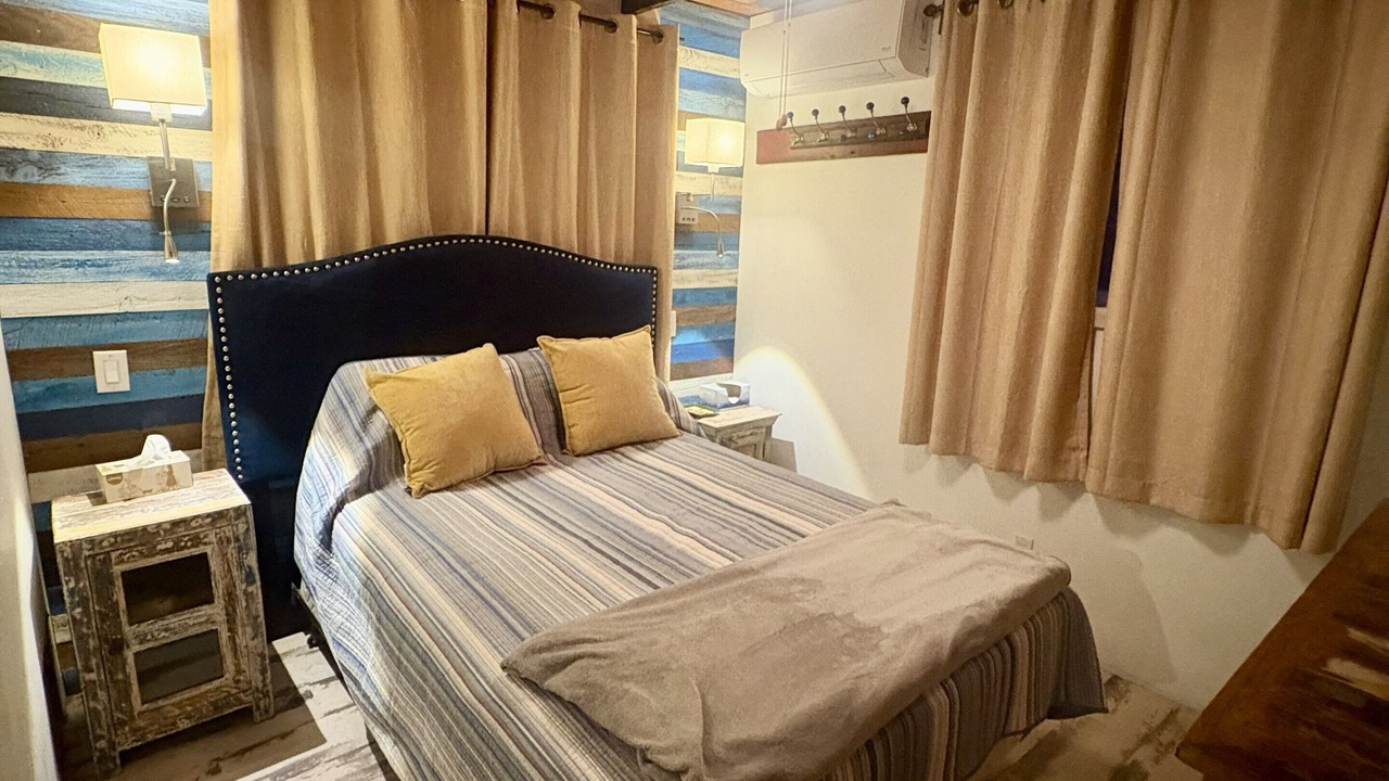 Photo of Bedroom in Naples