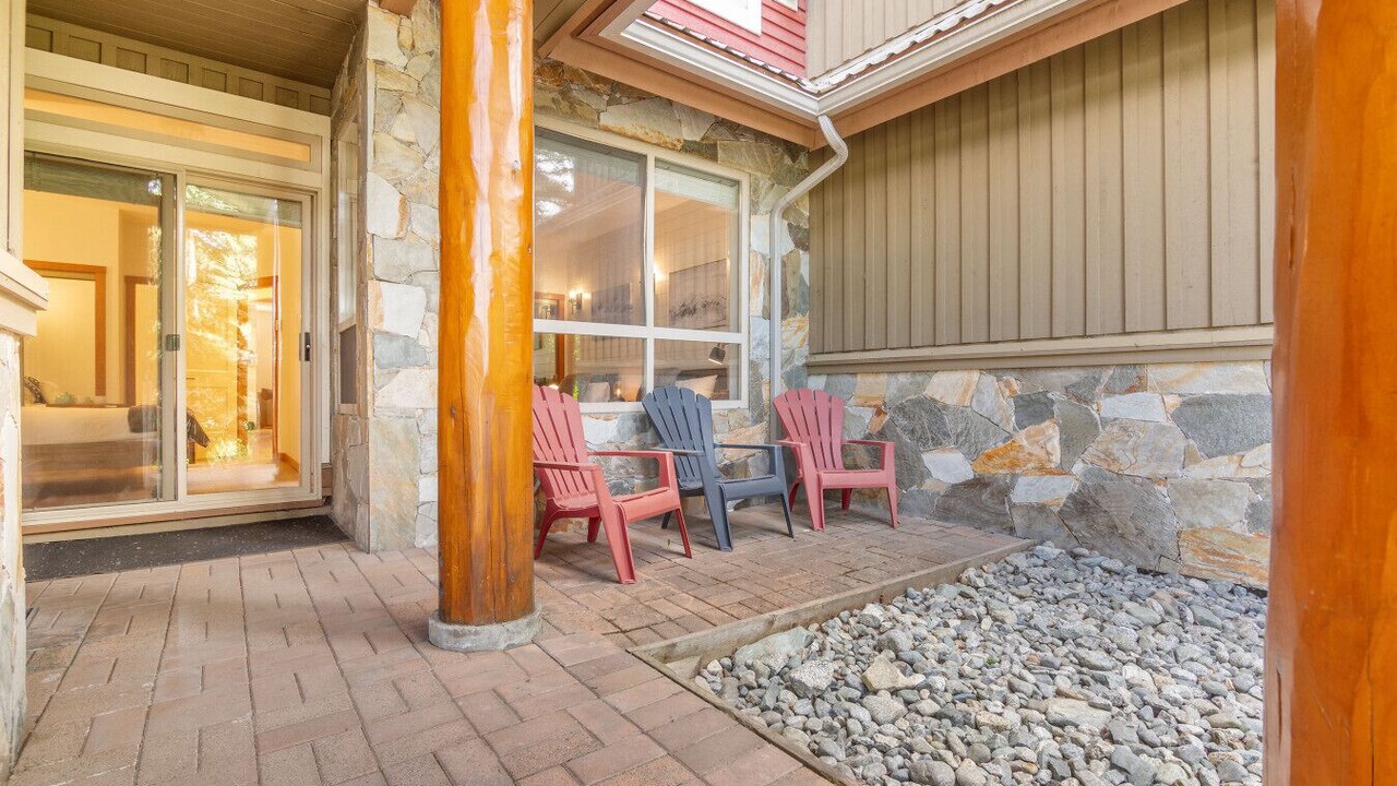 Photo of Patio Balcony in Village North