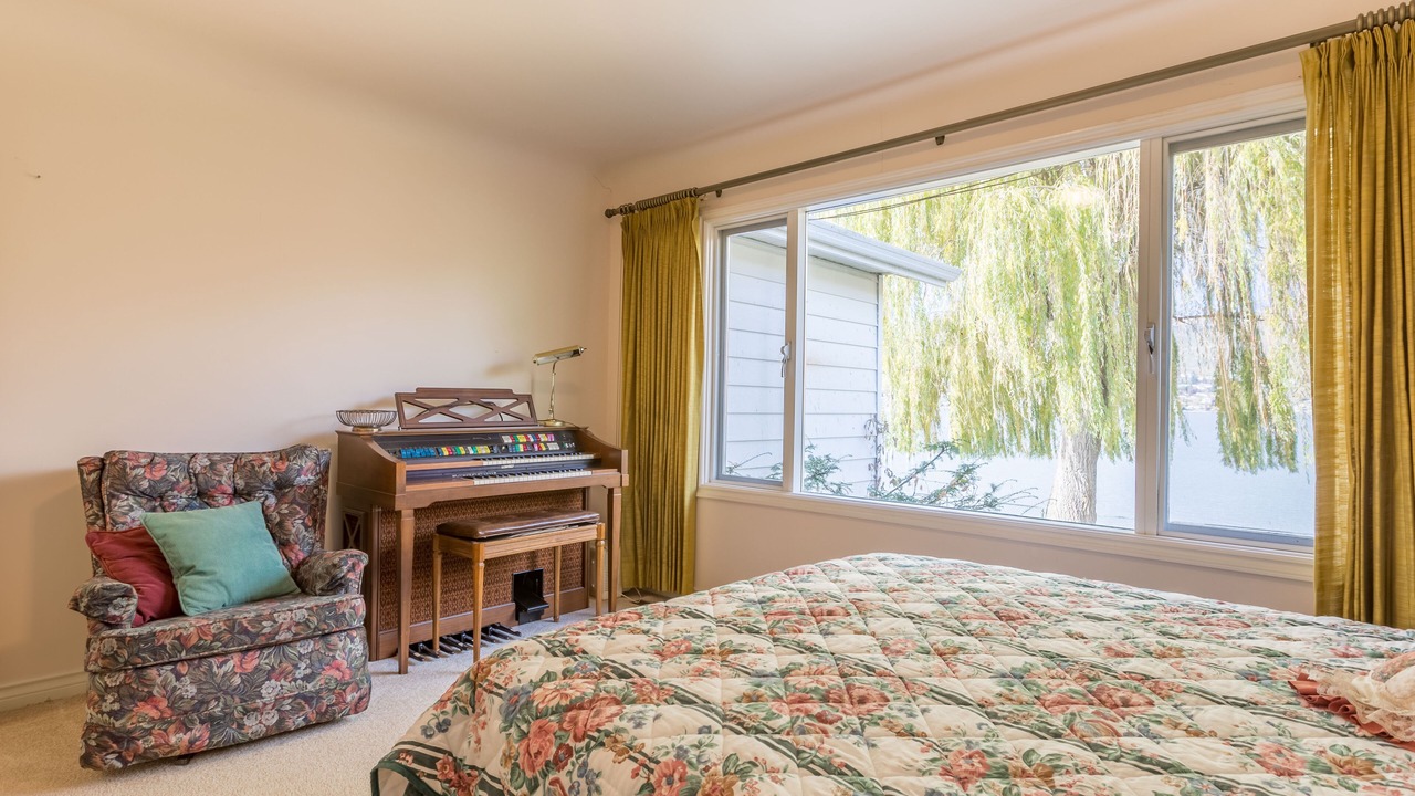 Photo of Bedroom in Vernon