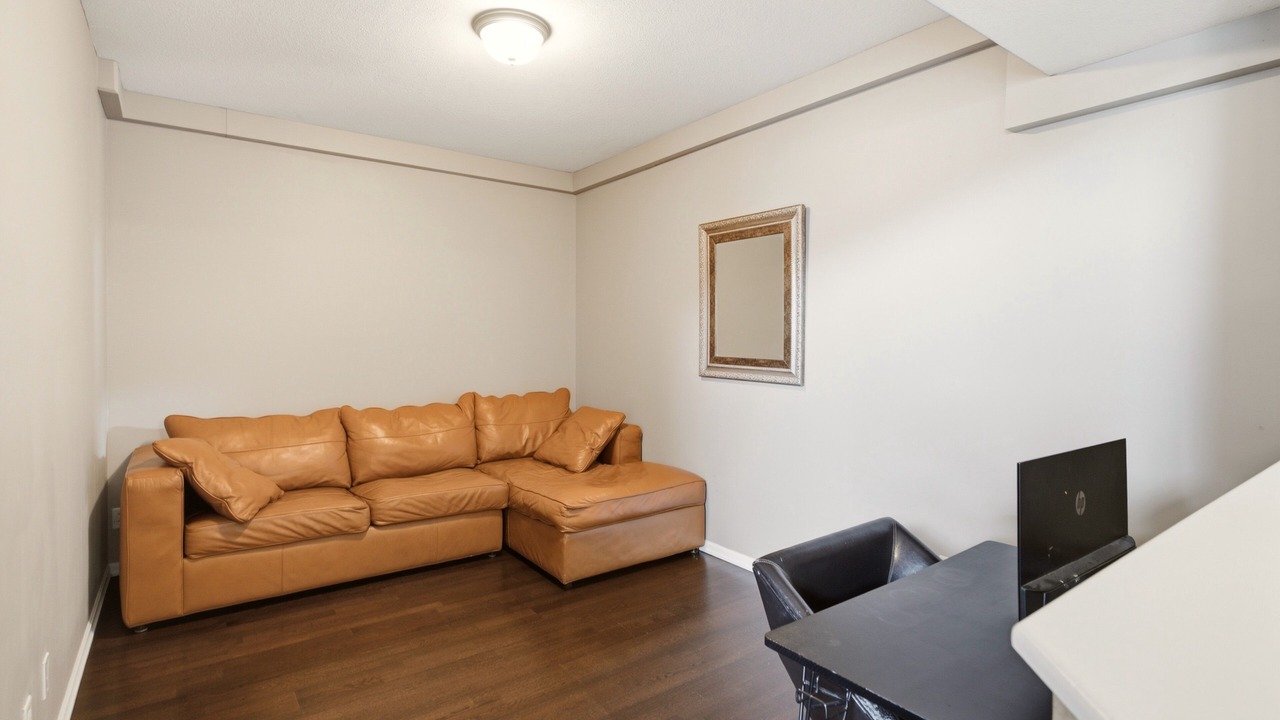 Photo of Livingroom in North End