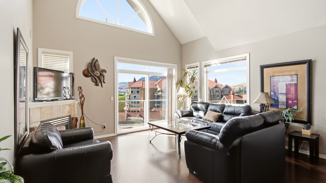 Photo of Livingroom in North End