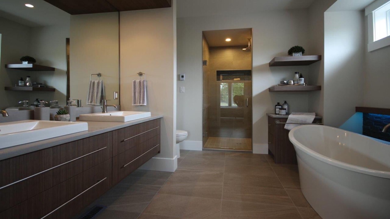 Photo of Bathroom in Comox
