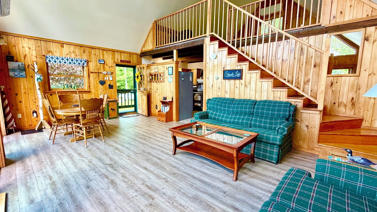 Photo of Livingroom in Lake View