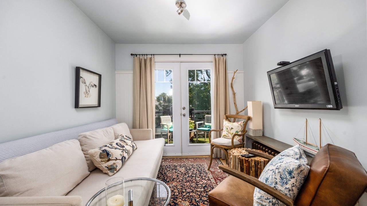 Photo of Livingroom in Charlottetown