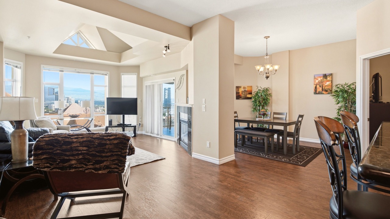 Photo of Livingroom in North End