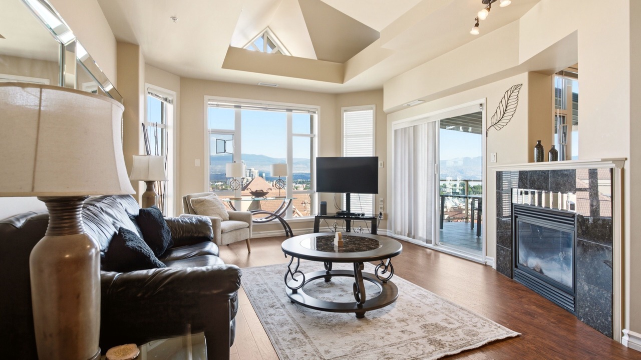 Photo of Livingroom in North End