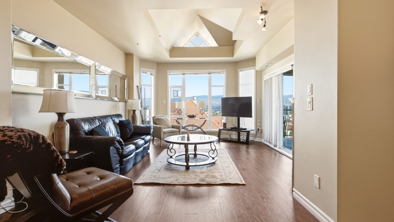Photo of Livingroom in North End