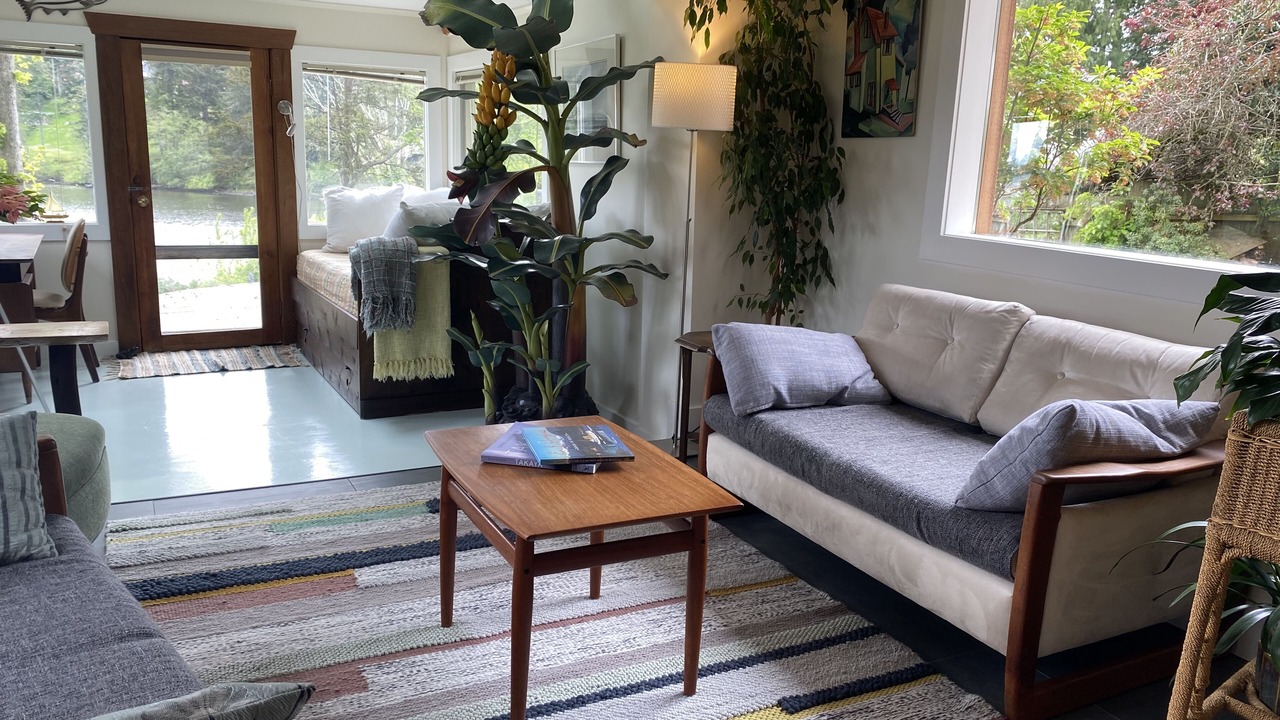 Photo of Bedroom in Metchosin