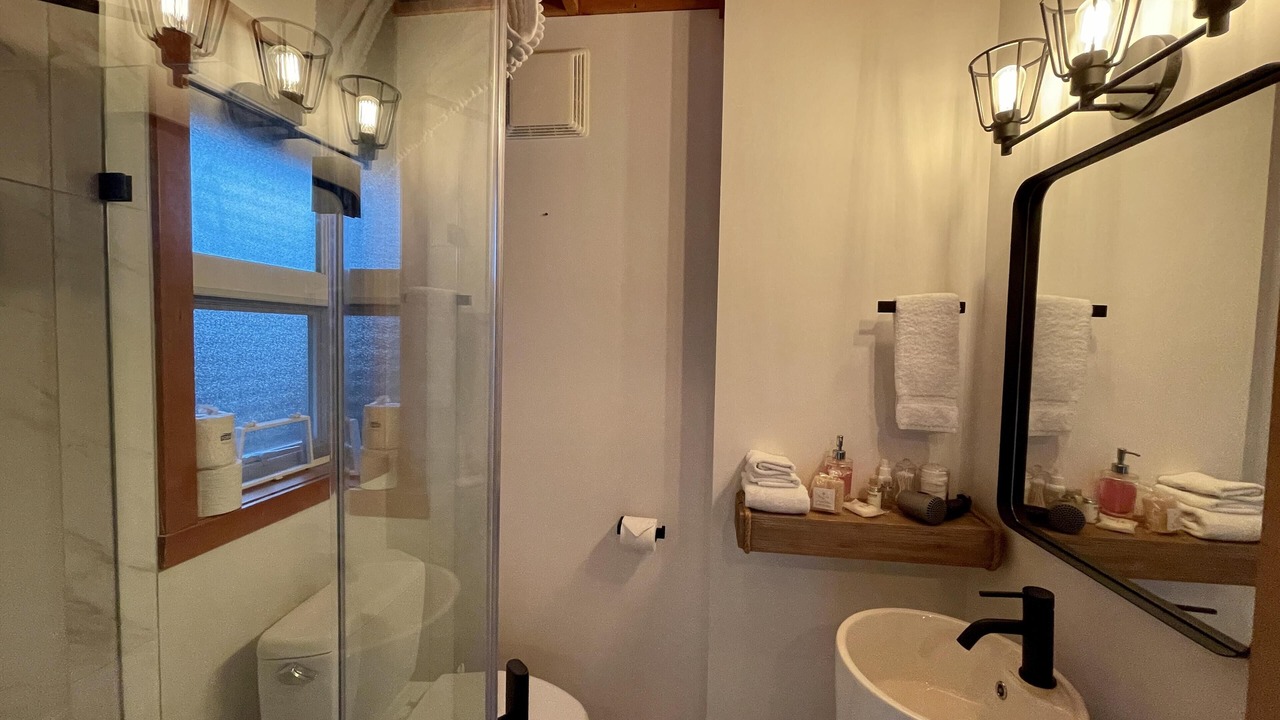 Photo of Bathroom in Ucluelet