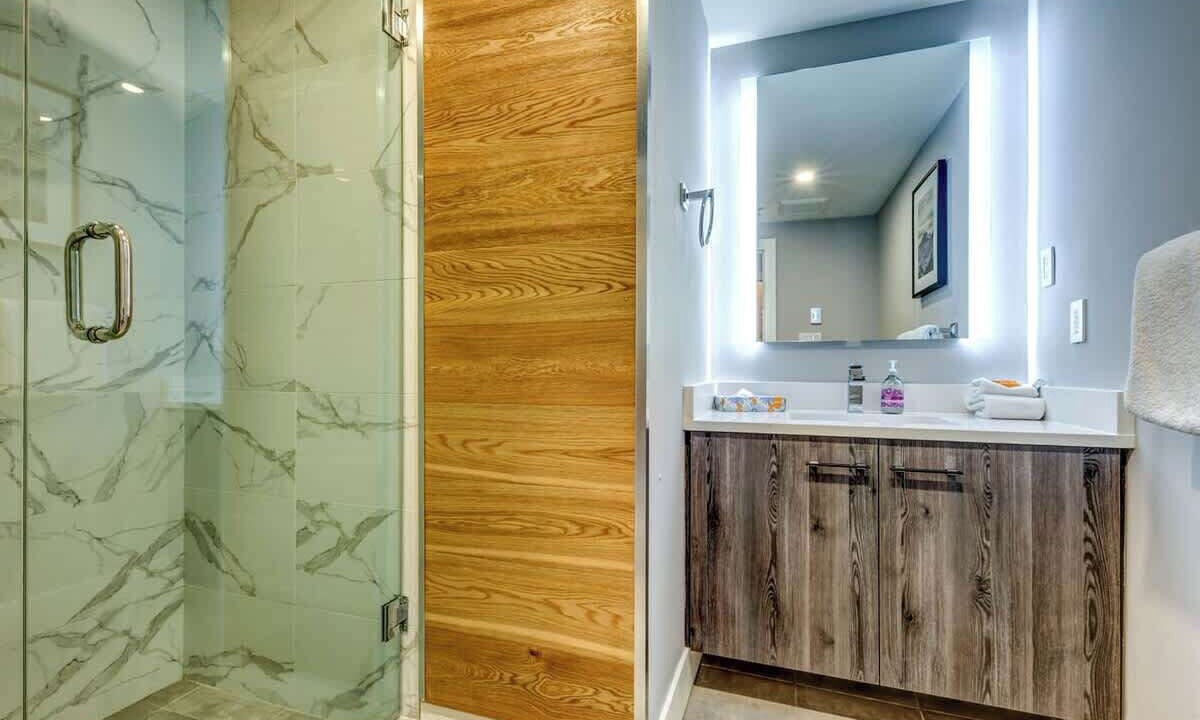 Photo of Bathroom in Upper Village