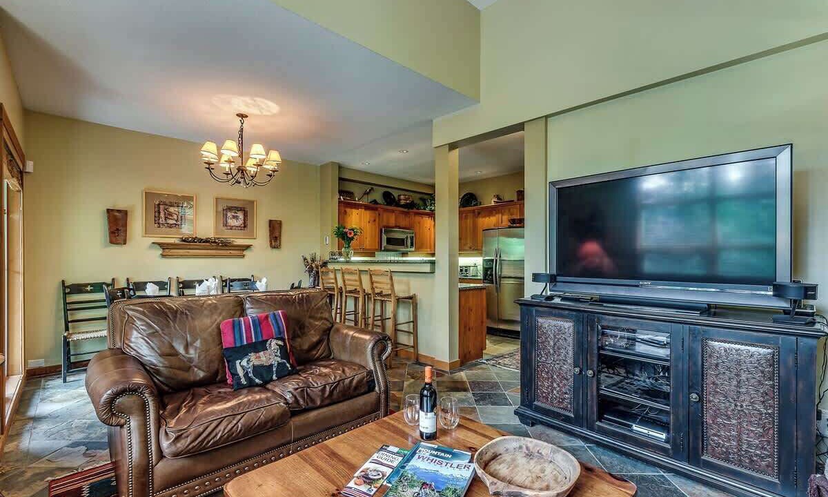 Photo of Livingroom in Upper Village