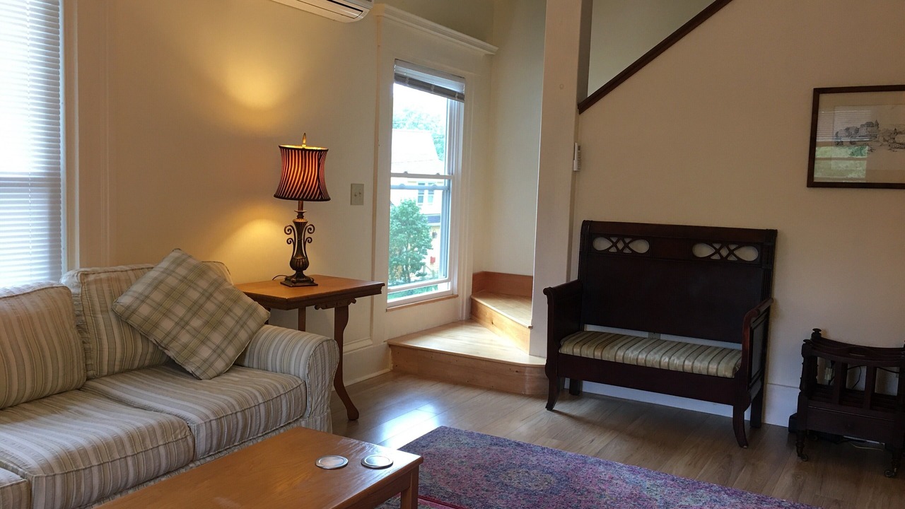 Photo of Livingroom in Rockland