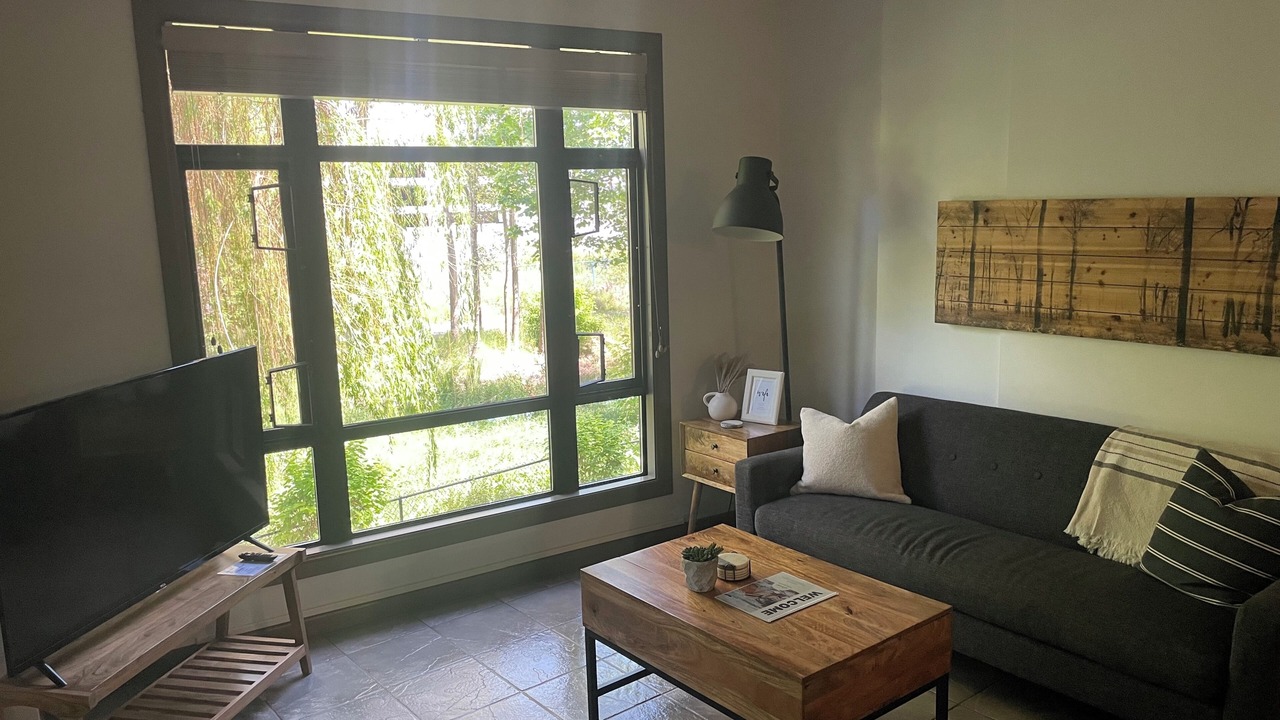 Photo of Livingroom in South Pandosy