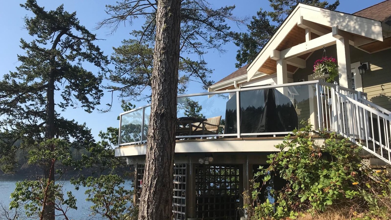 Photo of Others in Pender Island