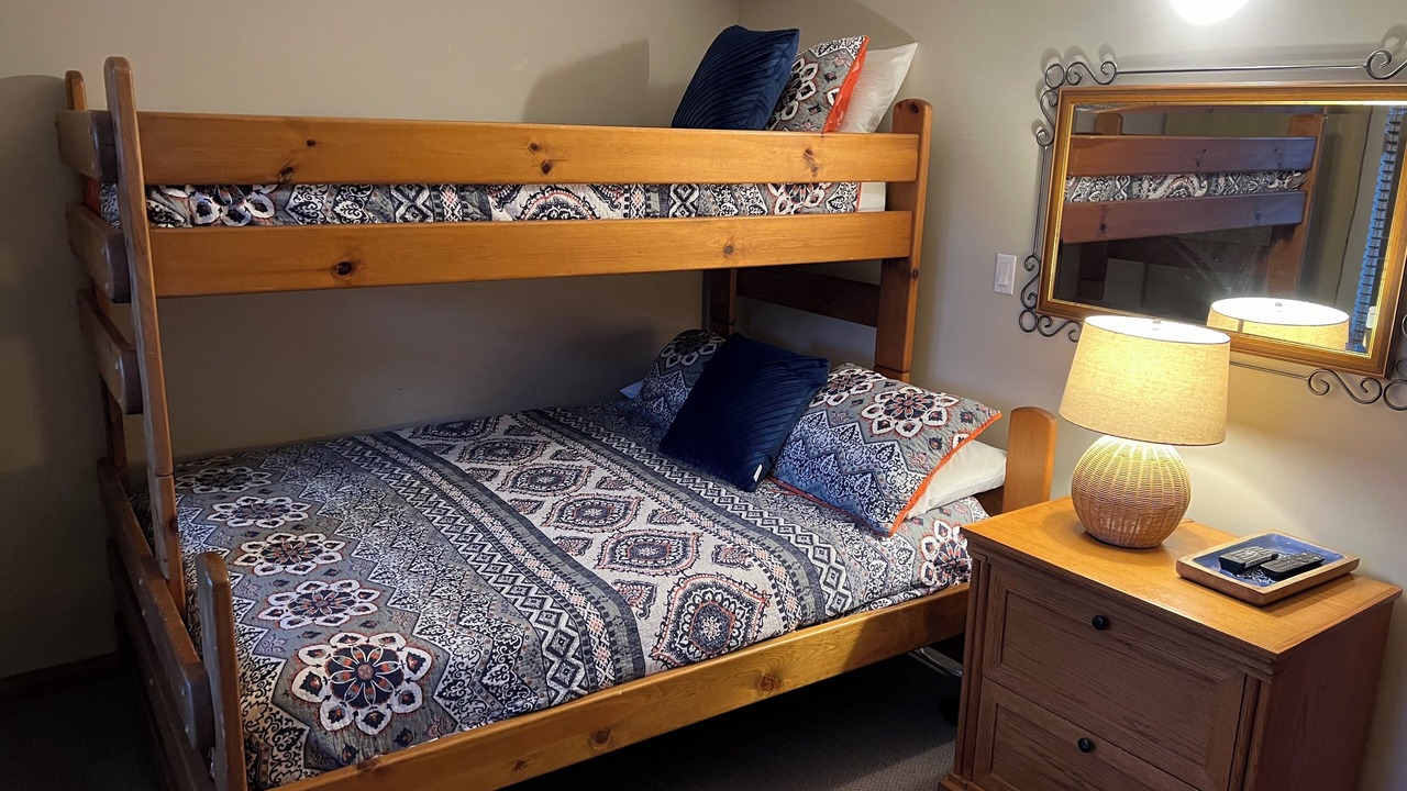 Photo of Bedroom in Upper Village