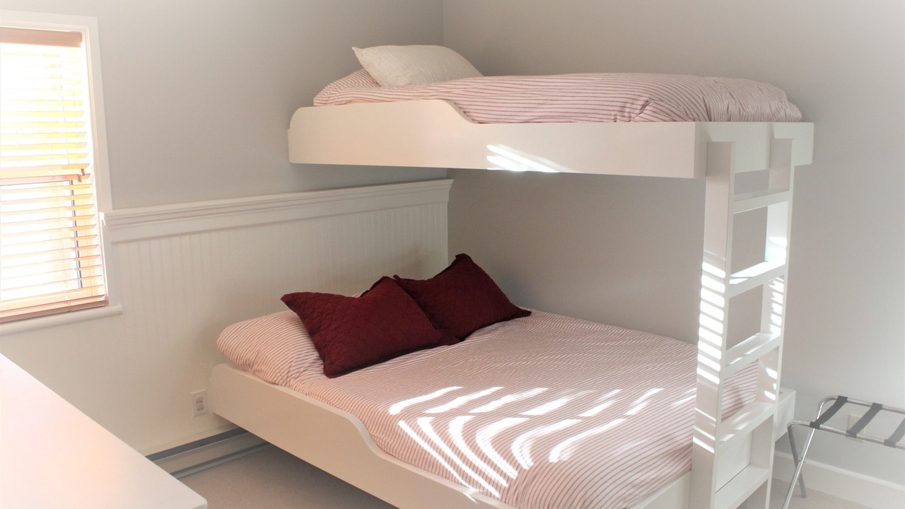 Photo of Bedroom in Blackcomb