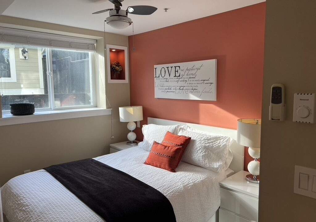 Photo of Bedroom in Langley