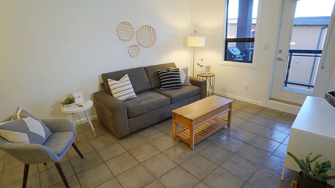 Photo of Livingroom in South Pandosy
