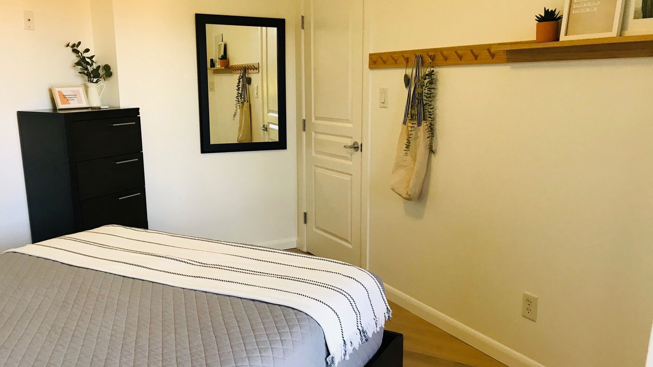 Photo of Bedroom in South Pandosy