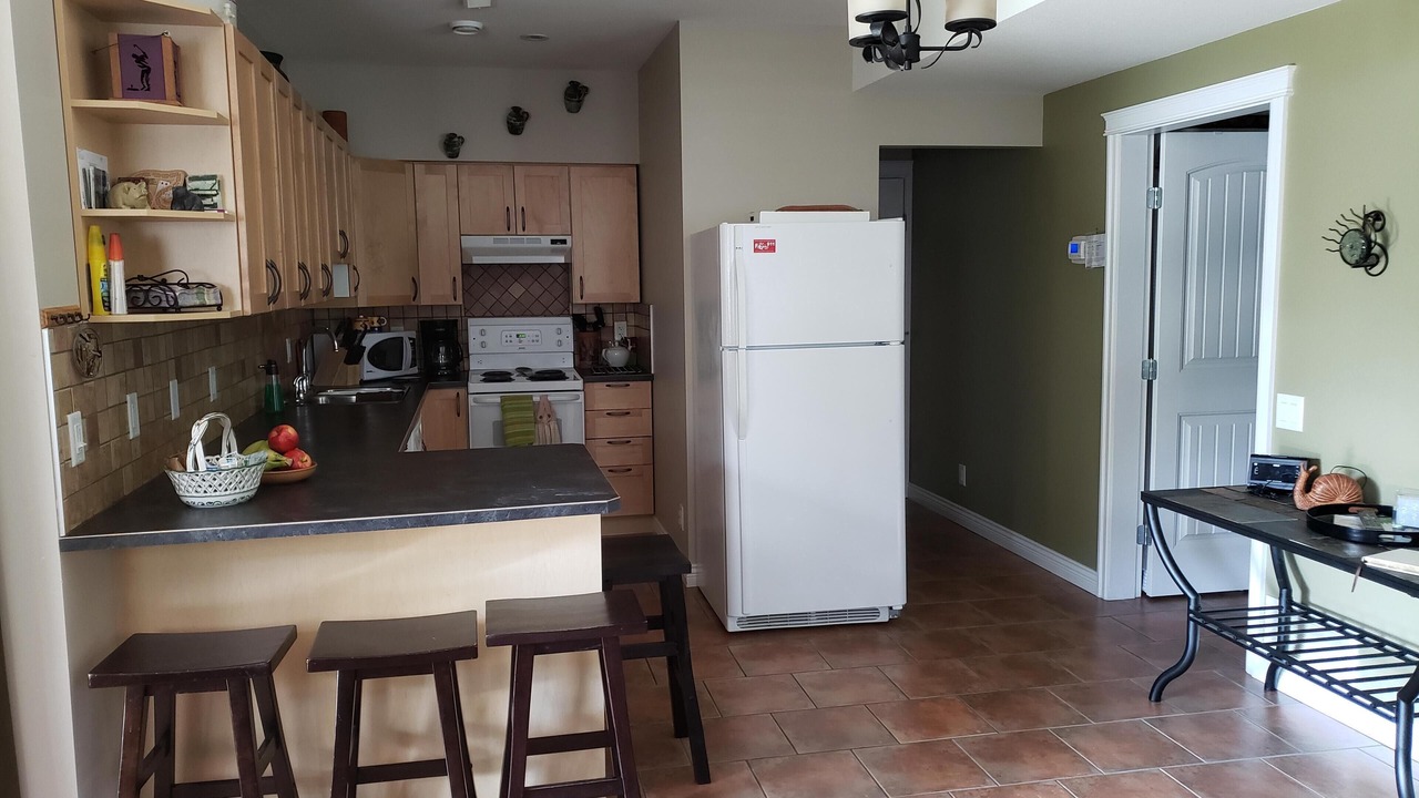 Photo of Kitchen in Okanagan-Similkameen