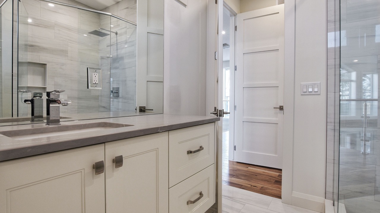 Photo of Bathroom in Dunnville