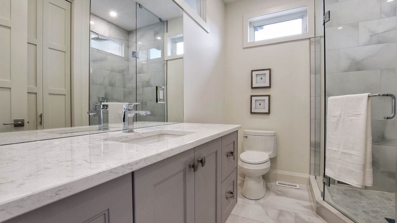 Photo of Bathroom in Dunnville