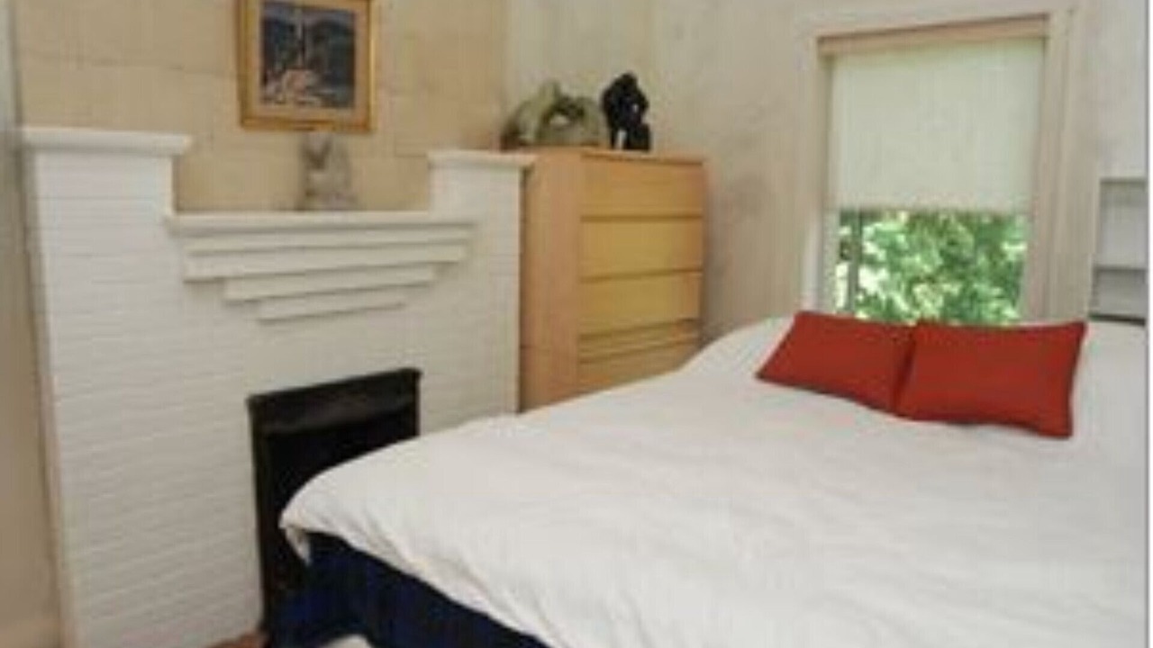 Photo of Bedroom in Riverdale