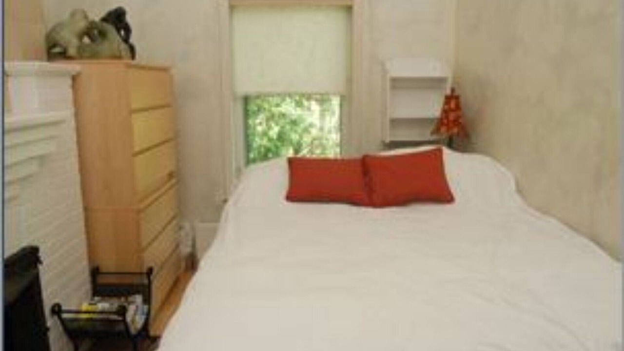 Photo of Bedroom in Riverdale