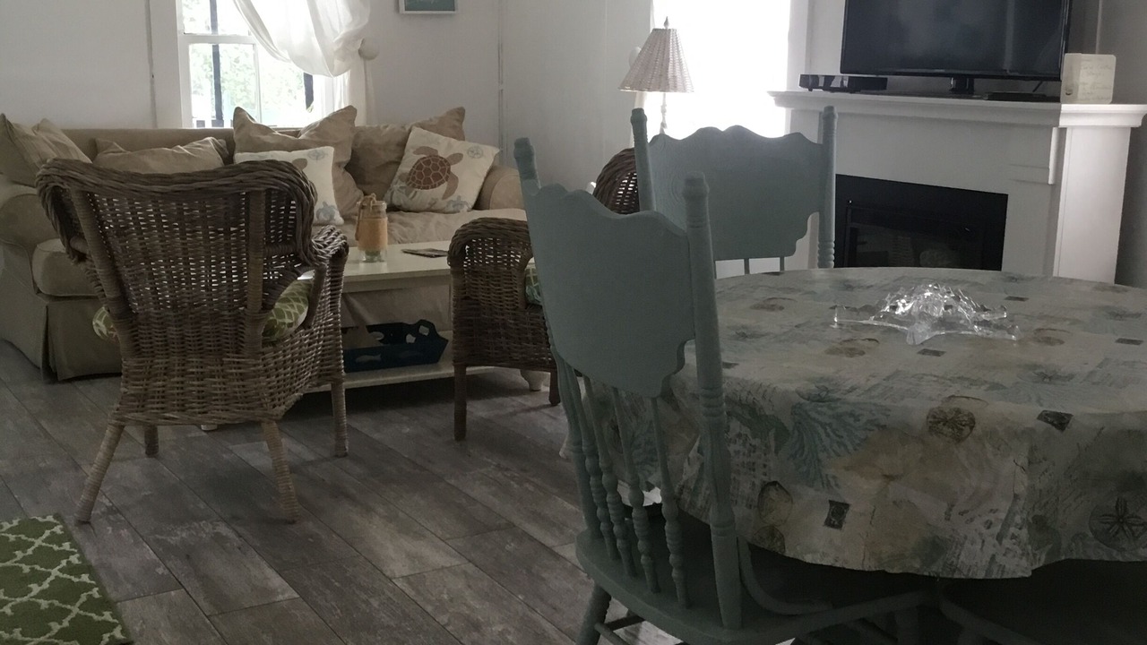 Photo of Livingroom in Crystal Beach