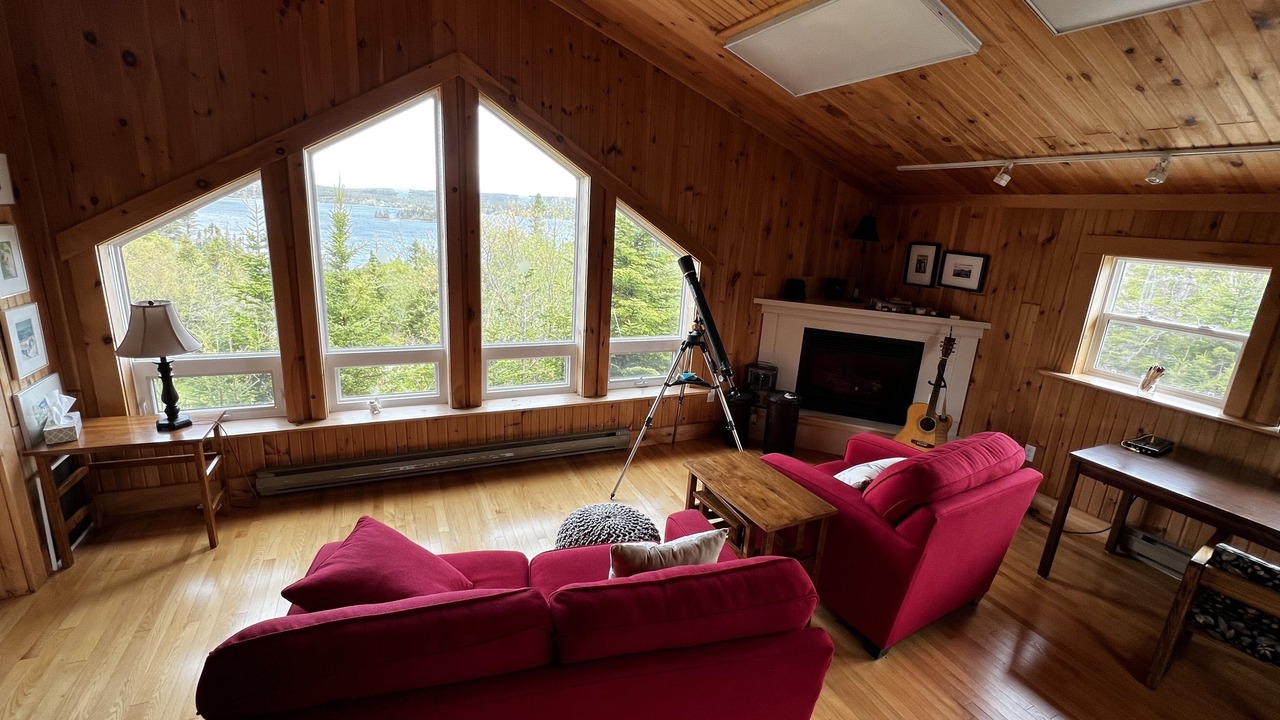 Photo of Livingroom in Tors Cove