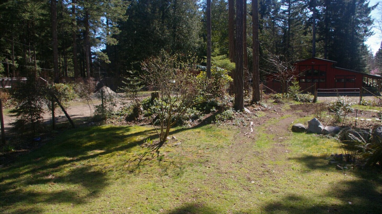 Photo of Outdoor in Quathiaski Cove