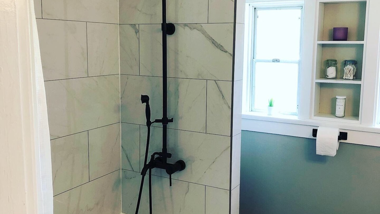 Photo of Bathroom in Okanagan-Similkameen