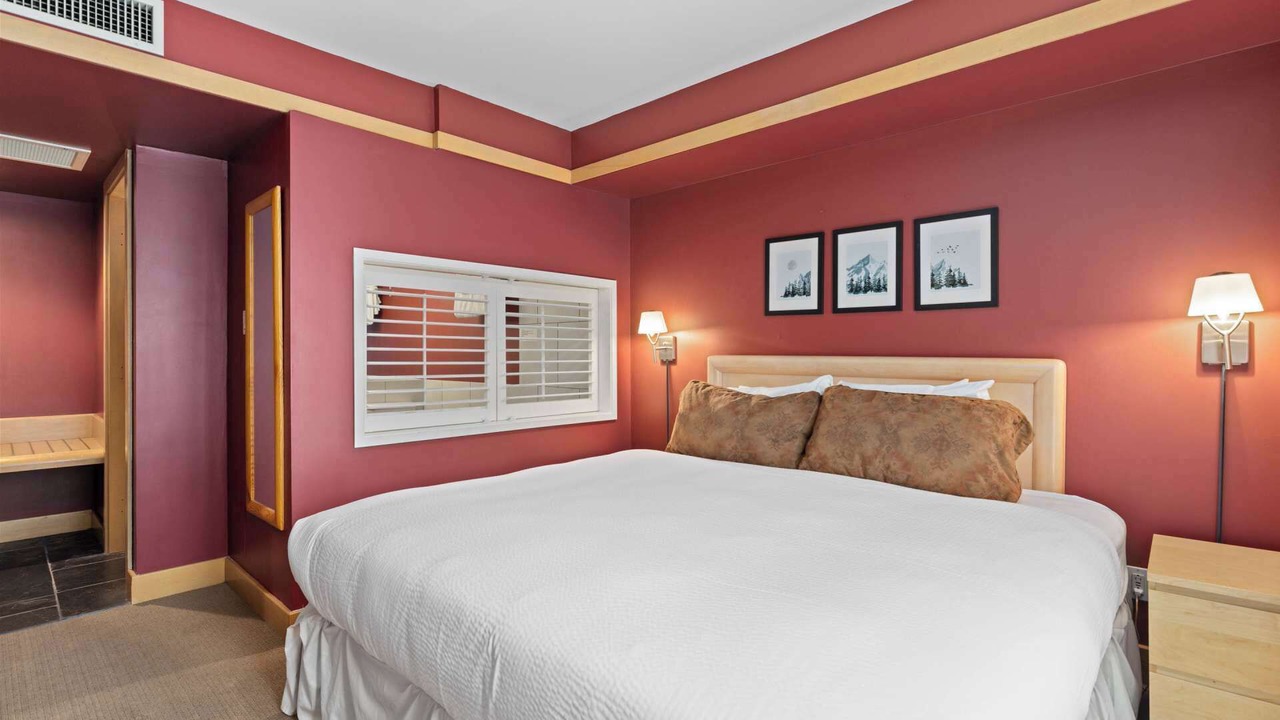 Photo of Bedroom in Blackcomb
