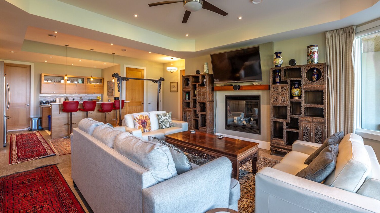Photo of Livingroom in Okanagan-Similkameen