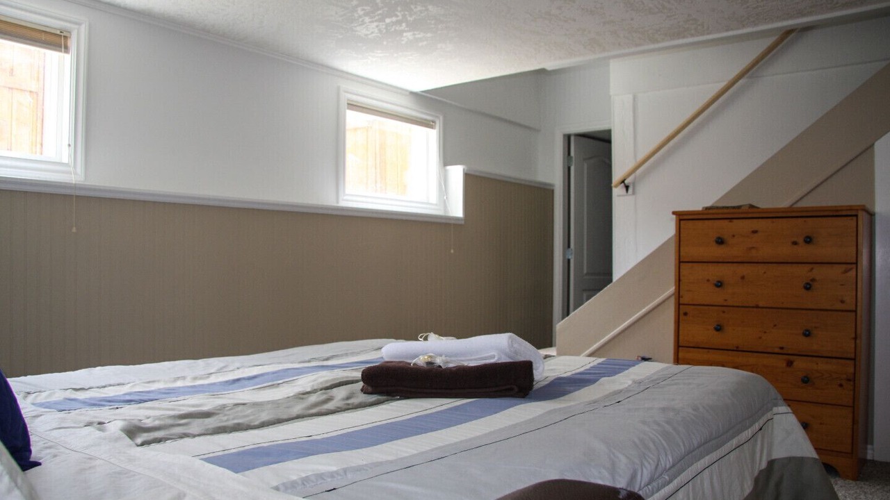 Photo of Bedroom in Saanich West