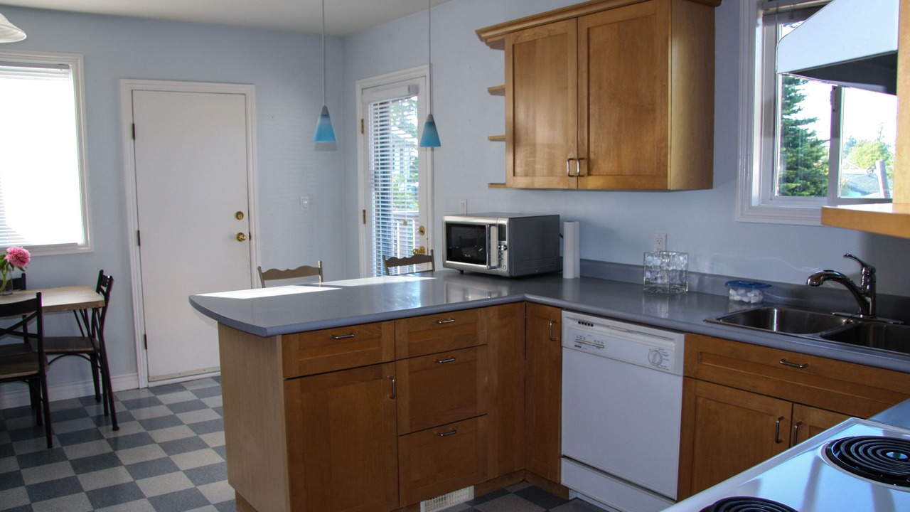 Photo of Kitchen in Saanich West