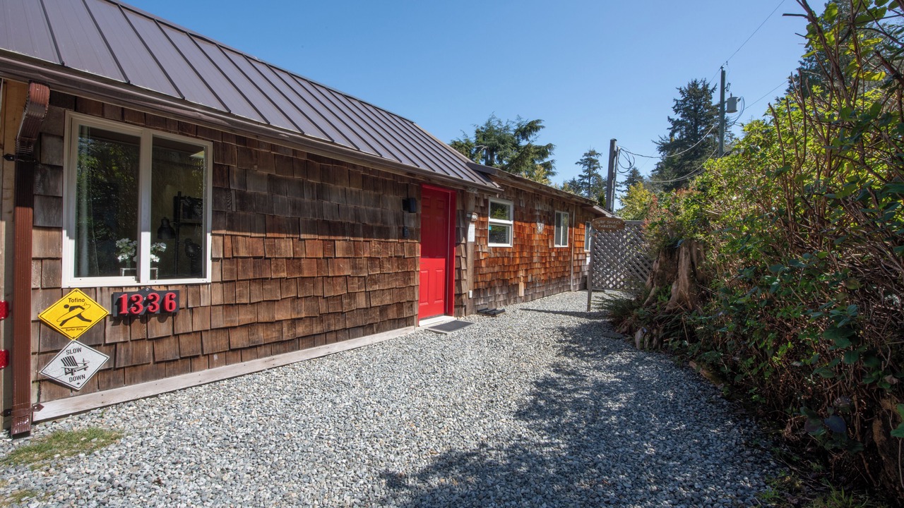 Photo of Others in Tofino