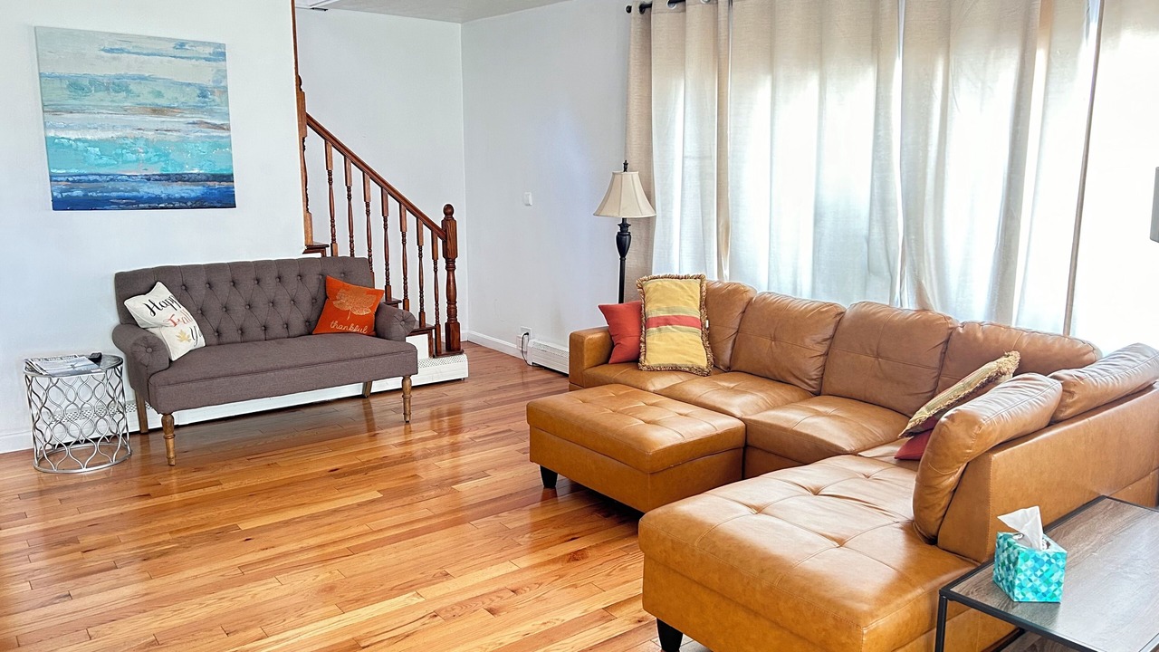 Photo of Livingroom in Quincy