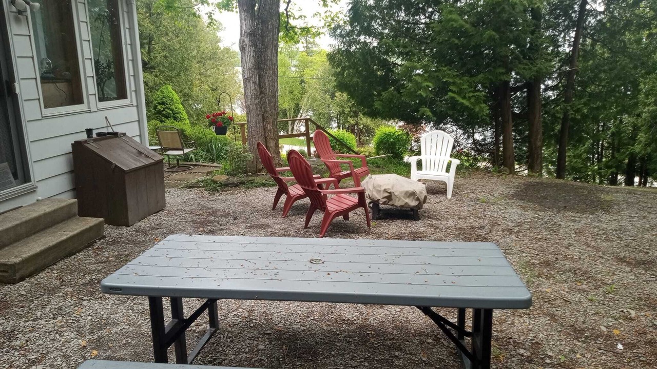 Photo of Patio Balcony in Colpoys Bay