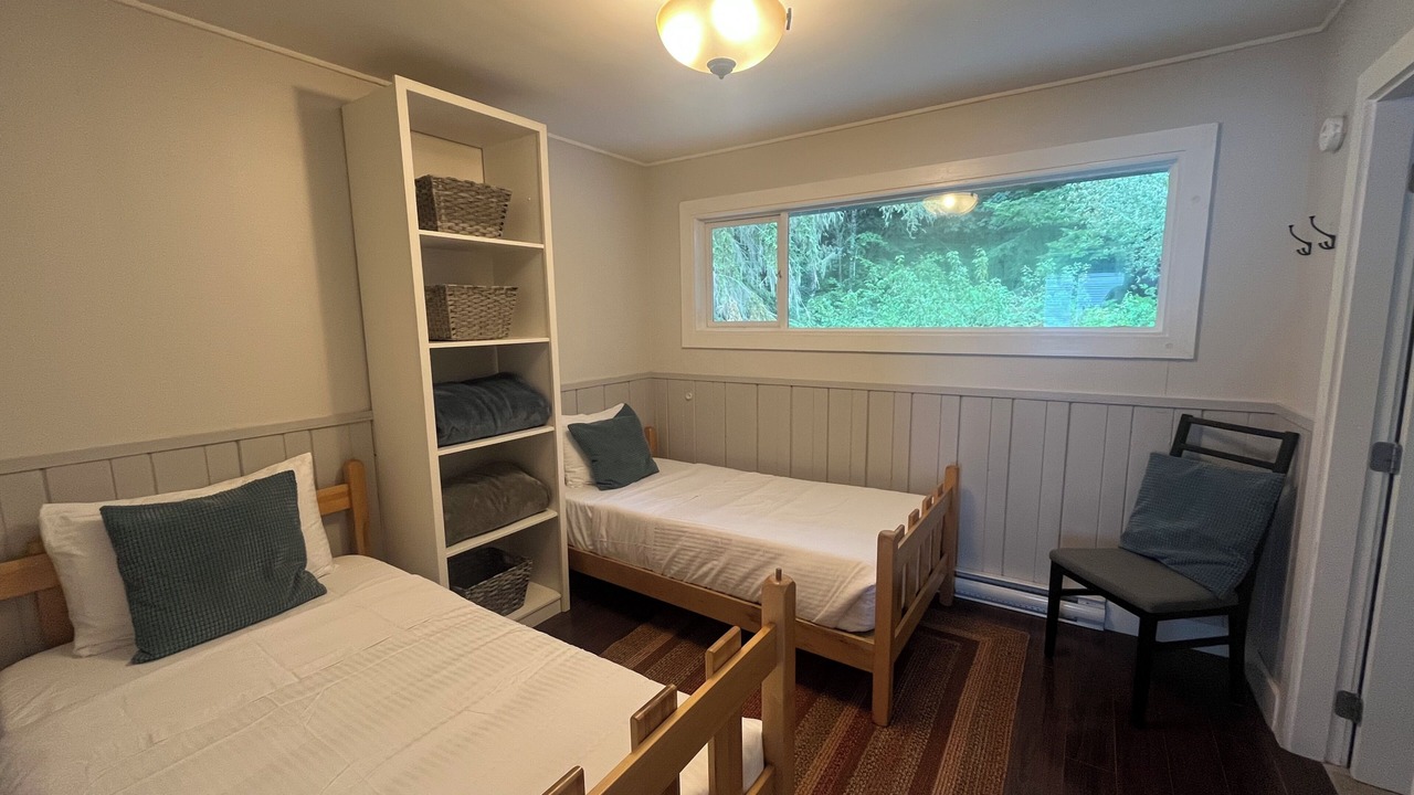 Photo of Bedroom in Otter Point