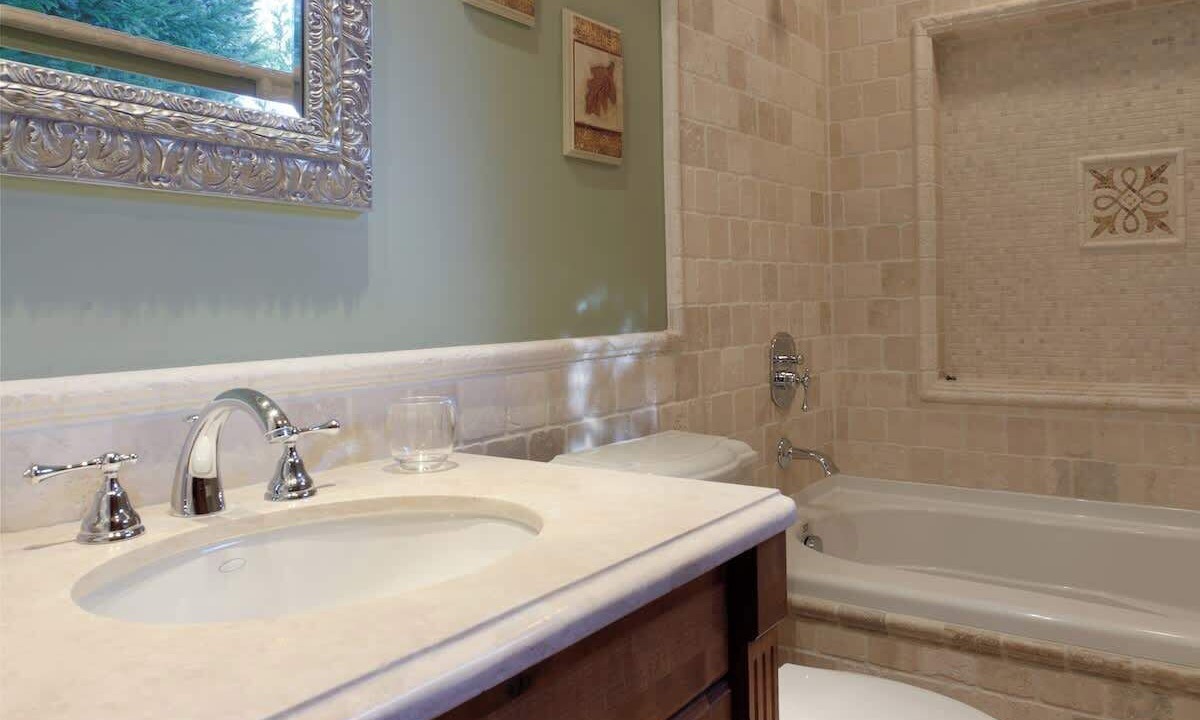 Photo of Bathroom in Blueberry Hill