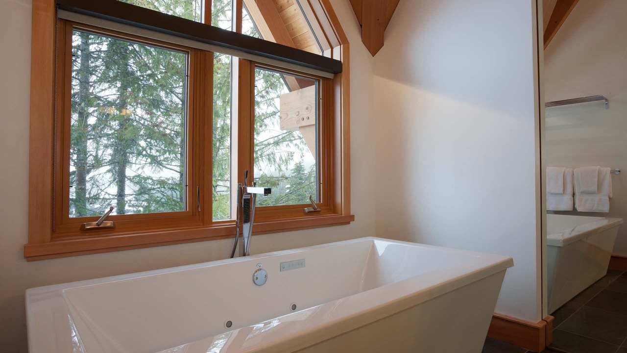Photo of Bathroom in Whistler Creekside