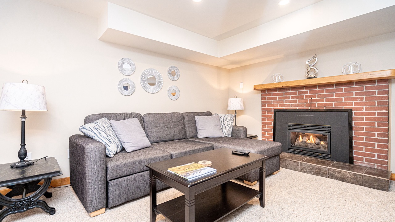 Photo of Livingroom in Okanagan-Similkameen