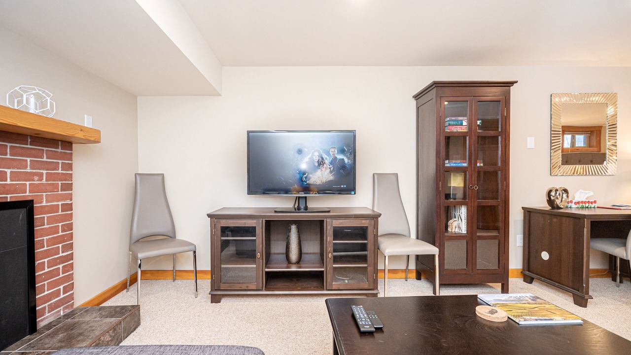 Photo of Livingroom in Okanagan-Similkameen